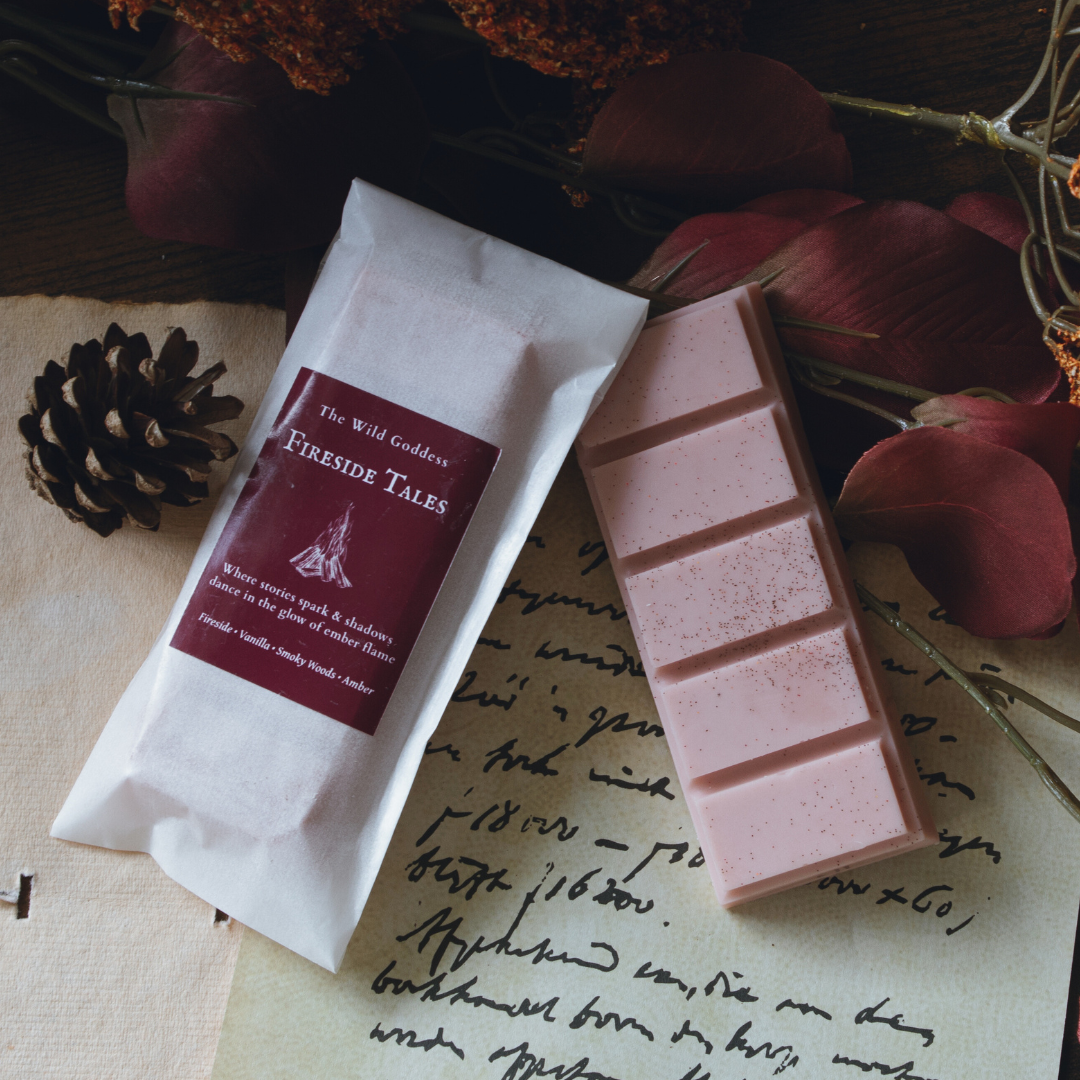 Fireside Tales Wax Melt Snap Bar | Smoky Vanilla & Spiced Wood Soy Wax Melts | Cosy Autumn Home Fragrance