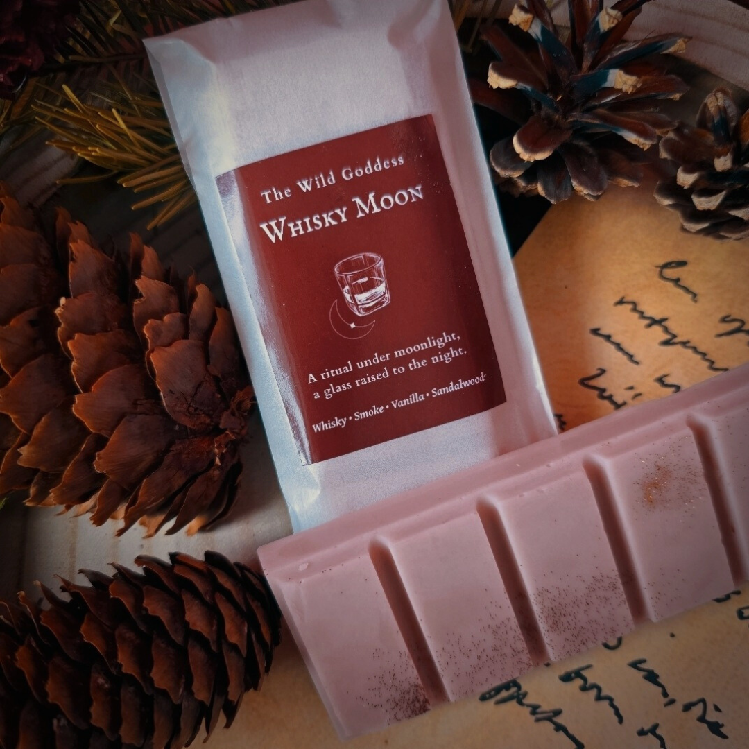 Whisky Moon Wax Melt Snap Bar | Whisky & Vanilla Cinders Soy Wax Melts | Moody Sophisticated Home Fragrance
