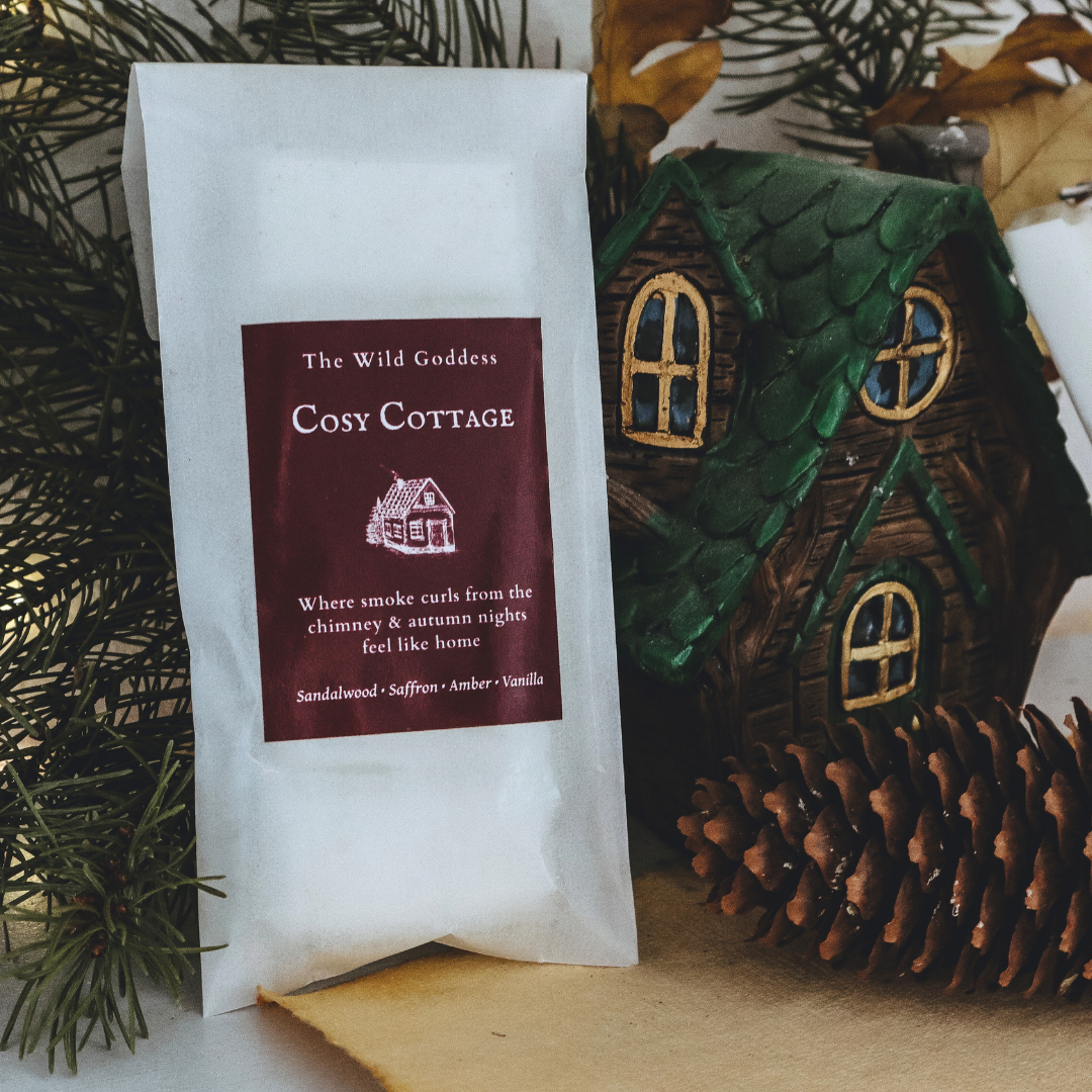 Cosy Cottage Wax Melt Snap Bar | Warm Woods & Cashmere Soy Wax Melts | Autumn Cosy Home Fragrance