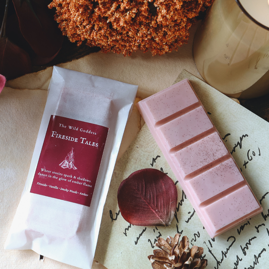 Fireside Tales Wax Melt Snap Bar | Smoky Vanilla & Spiced Wood Soy Wax Melts | Cosy Autumn Home Fragrance