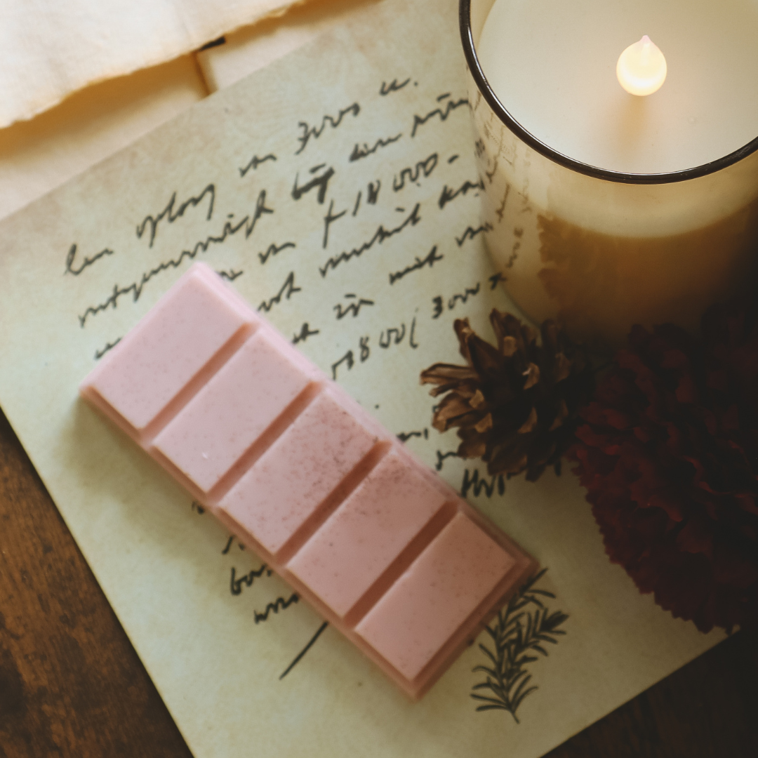 Fireside Tales Wax Melt Snap Bar | Smoky Vanilla & Spiced Wood Soy Wax Melts | Cosy Autumn Home Fragrance