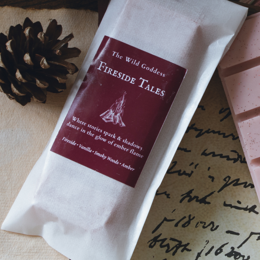 Fireside Tales Wax Melt Snap Bar | Smoky Vanilla & Spiced Wood Soy Wax Melts | Cosy Autumn Home Fragrance